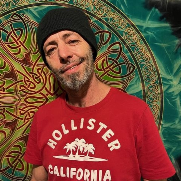 Meet your Posher, Dave - Picture 1 of 1